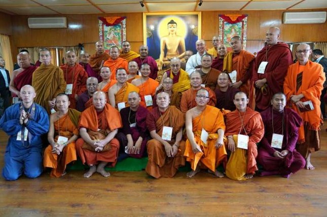 Duc Dalai Lama 1.jpg