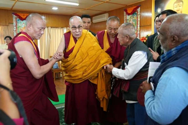 Duc Dalai Lama.jpg