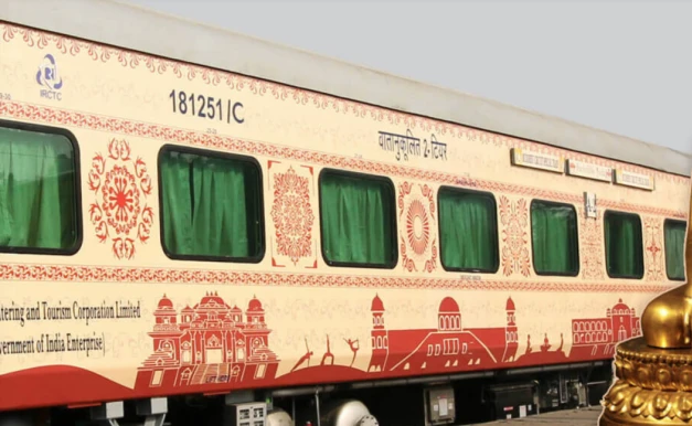 du lich tam linh duong sat An Do.png