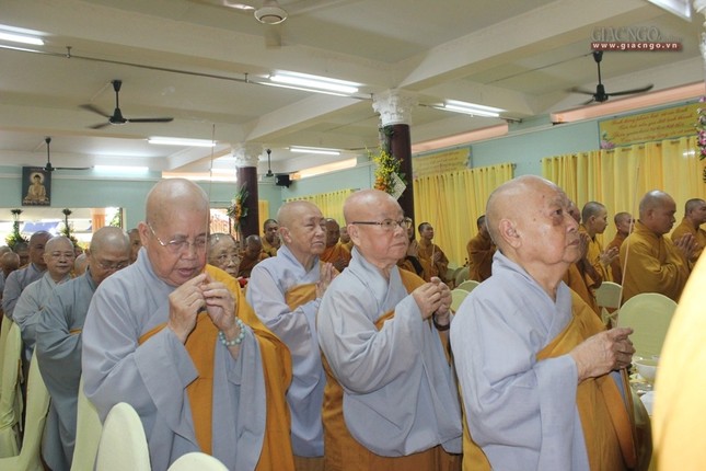 Lễ chung thất NT.Thích nữ Ngoạt Liên ảnh 4 5np.jpg
