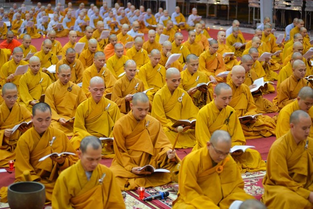 Cầu nguyện cho 39 bà con người Việt tử vong ở Anh ảnh 8 HUY_0089.jpg