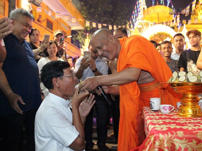 Về chùa Candaransi dự lễ Ok-om-bok, học pháp bố thí ảnh 8 14km.jpg