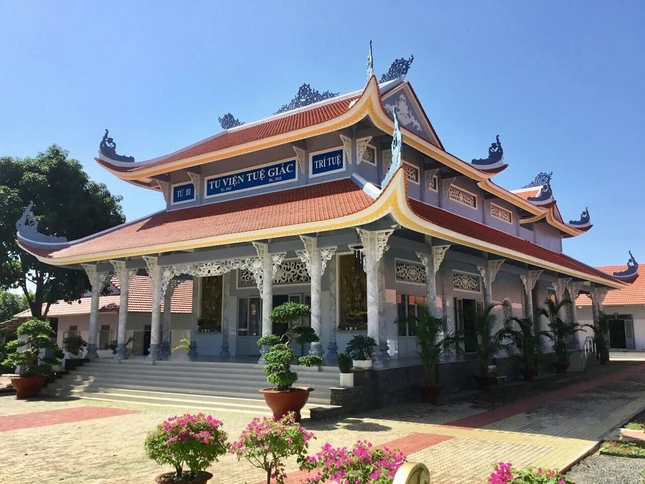 Về việc tu học ở Viện Chuyên tu Tuệ Giác ảnh 1 atuegiac4.jpg