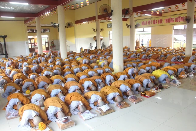 Đại giới đàn Diệu Tâm tấn đàn truyền giới Tỳ-kheo ảnh 6 IMG_1833.jpg