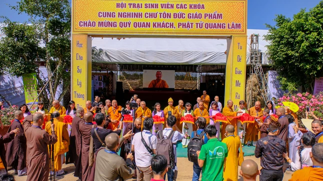 Họp mặt các thế hệ Tăng Ni sinh viên Học viện ảnh 5 _DSF2869.jpg