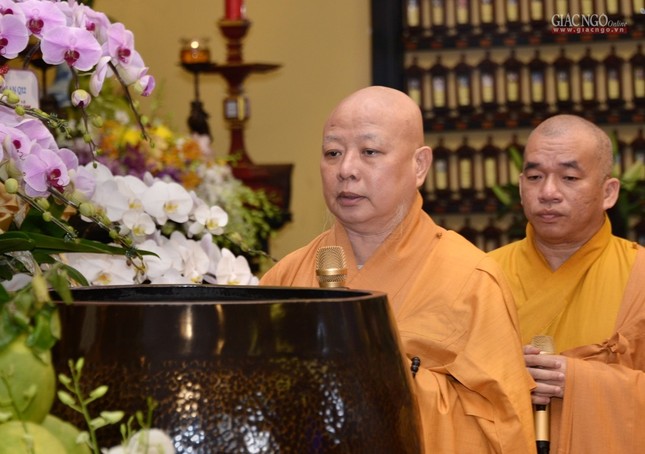 Tưởng niệm Đại lão HT.Thích Trí Quang tại chùa Ấn Quang ảnh 6 6aq.jpg