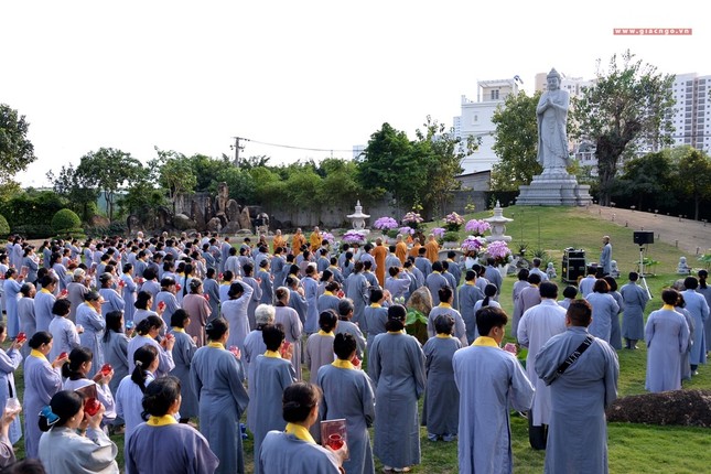 Le via Phat A Di Đà  (7a).jpg