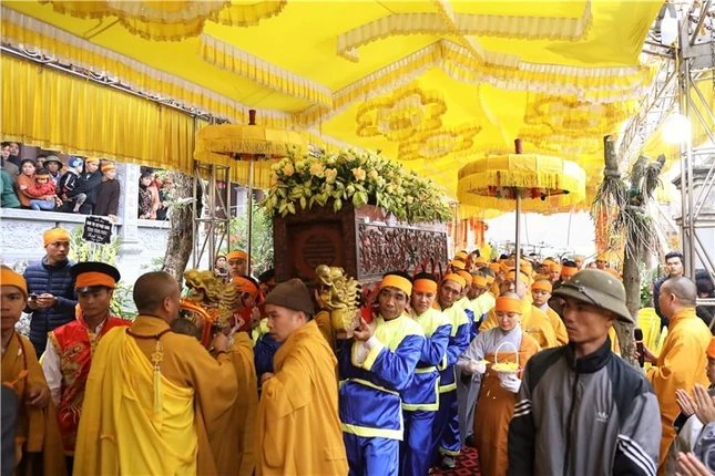 Lễ tưởng niệm, nhập bảo tháp Trưởng lão HT.Thích Minh Tâm ảnh 9 IMG_22122019_31.jpg