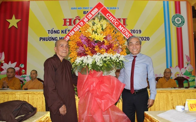 Q.3: Phật sự thành tựu nhờ đoàn kết nội bộ ảnh 2 4q1.JPG