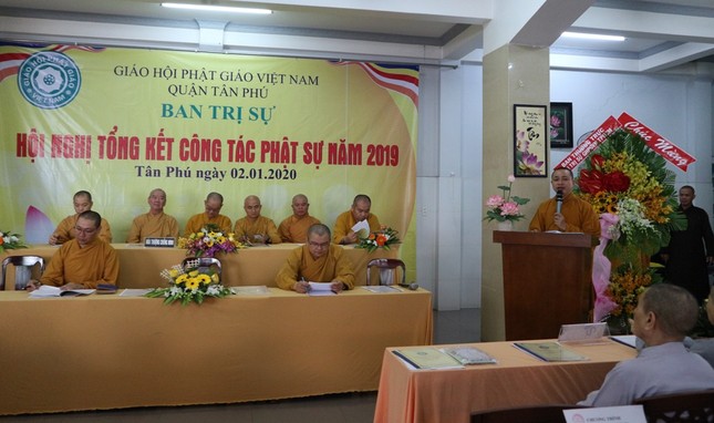 Phật giáo Q.Tân Phú làm từ thiện 4,1 tỷ đồng ảnh 3 tanphu.2.jpg