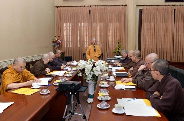 Hop HĐĐH học viện (2).JPG