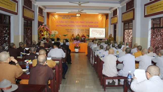 Phật giáo Q.12: Năm 2019, gần 15 tỷ đồng làm từ thiện ảnh 1 1q.JPG