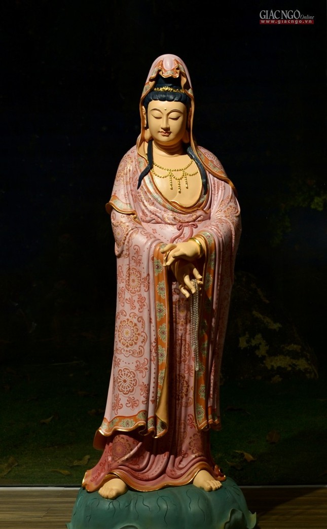 An vị 33 tôn tượng Quan Âm (13).jpg