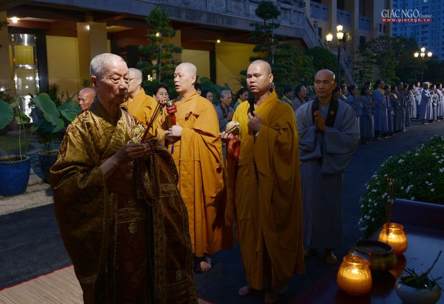 An vị 33 tôn tượng Quan Âm (7).jpg