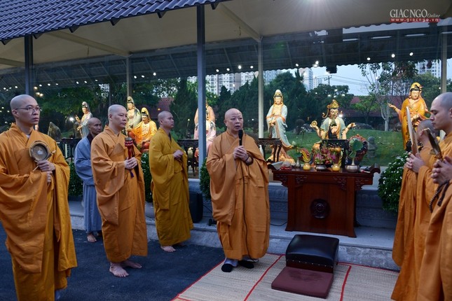 An vị 33 tôn tượng Quan Âm (9).jpg