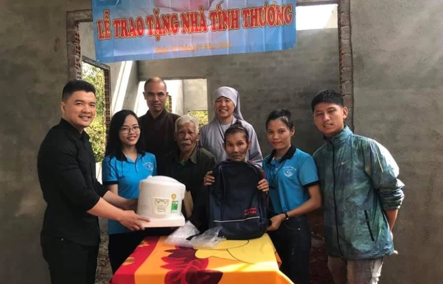 trao nha tinh thuong tet 2020 (6).jpg