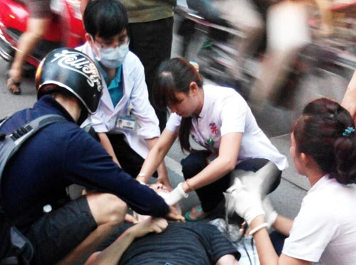 Sơ cứu người gặp nạn. Ảnh minh họa.jpg