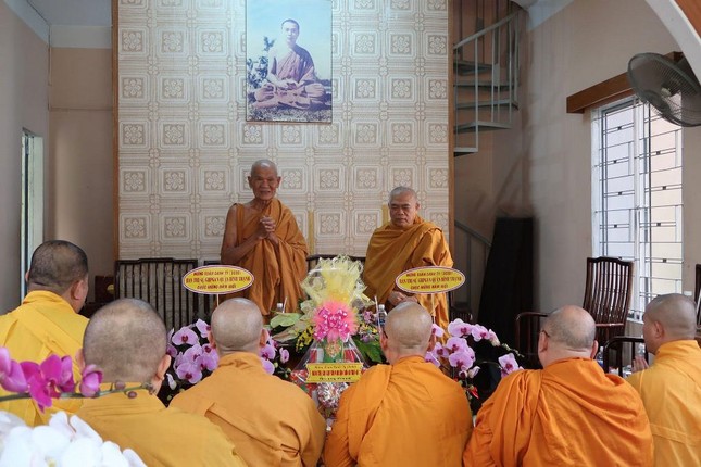 Q.Bình Thạnh: BTS, lãnh đạo quận chúc Tết chư tôn đức ảnh 1 txtt ct5.jpg