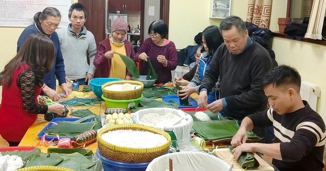 goi banh pudapest.jpeg