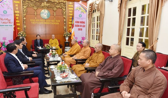 Trưởng ban Tôn giáo Chính phủ chúc Tết GHPGVN ảnh 1 DSC_8518-1024x602.jpg