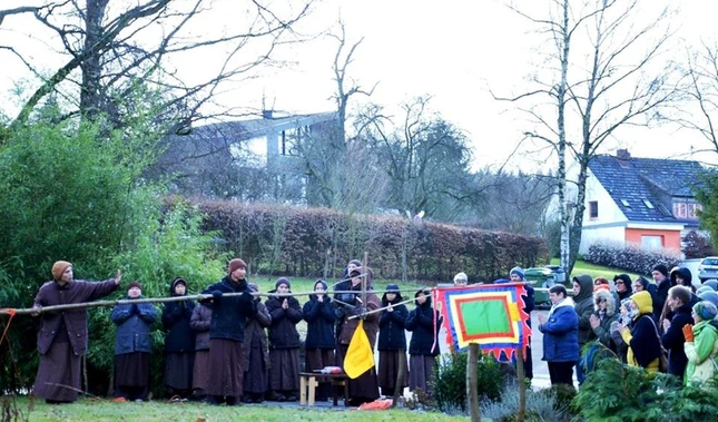 banh chung banh tet lang mai 1.jpg