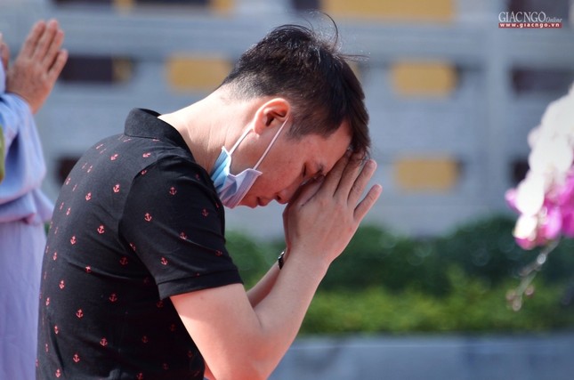 Ram thang Gieng (10).JPG