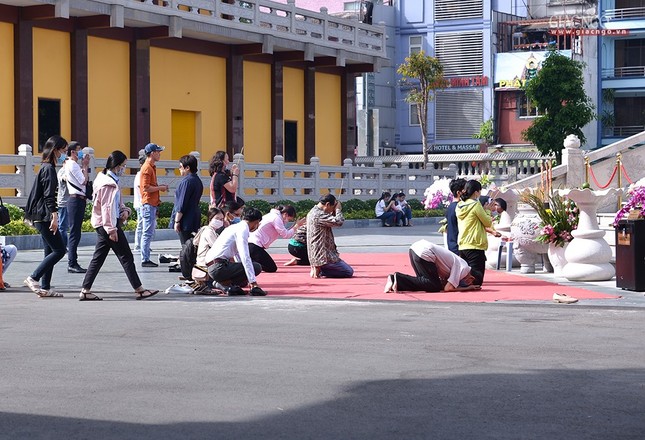 Ram thang Gieng (12).JPG