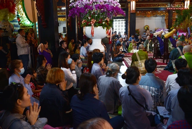 Ram thang Gieng (19).JPG