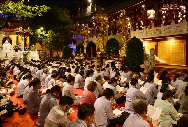 Ram thang Gieng (7).JPG