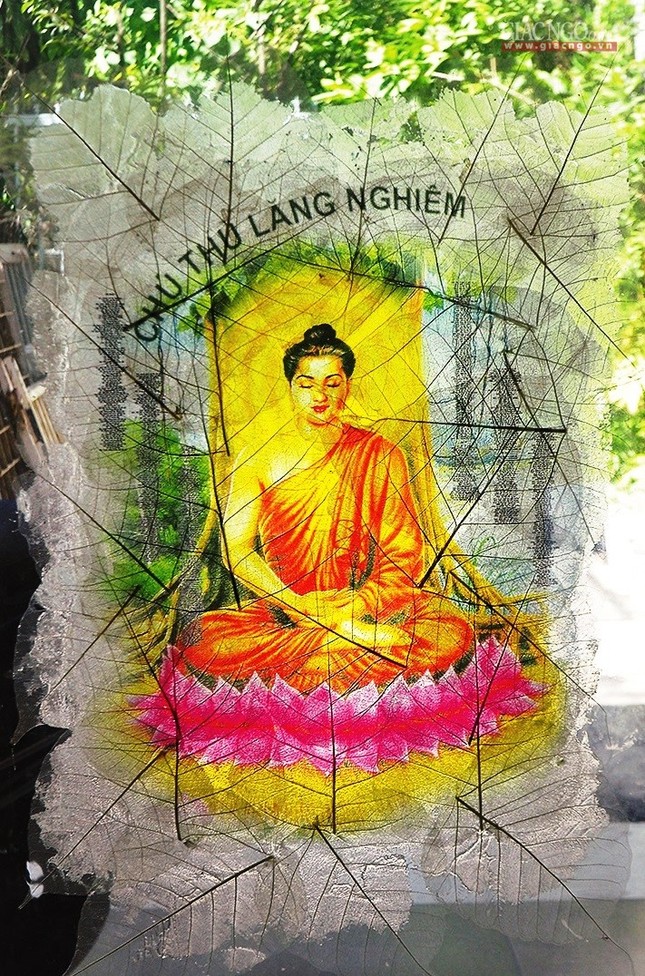 Mưu sinh từ cội bồ-đề ảnh 1 duc Phat tren la.jpg