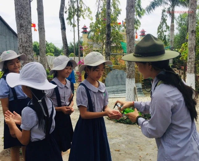 "Áo lam" cùng phòng chống dịch bệnh Covid-19 ảnh 1 1038.3.jpg