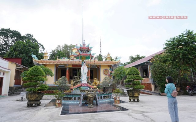Thăm cổ tự Sùng Hưng trên đảo Phú Quốc ảnh 4 4pq.jpg