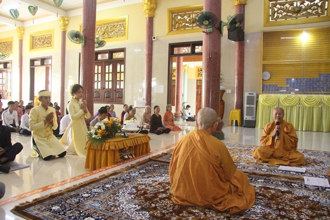 hangthuan.jpg