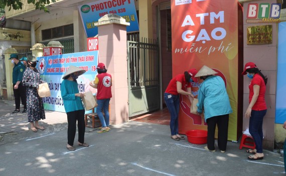 khai_truong_cay_atm_gao_mien_phi_18161627042020.jpg