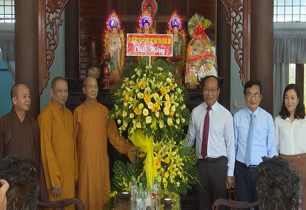 Chu tich UBMTTQVN Quang Nam.jpg