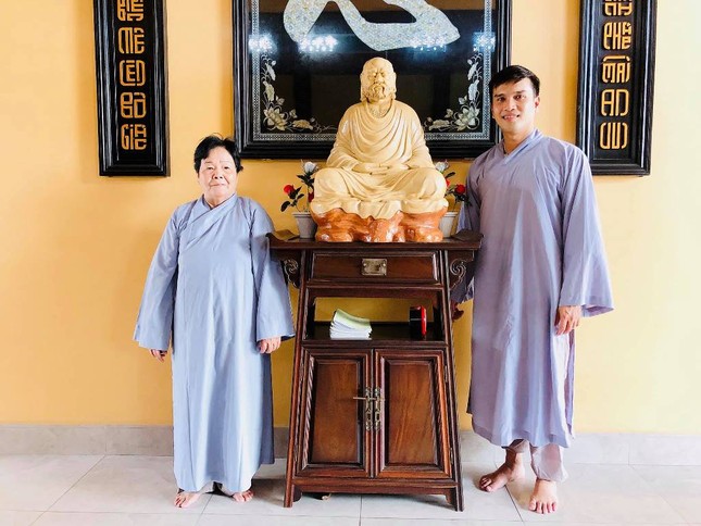 Tìm về với mình ảnh 1 Anh Chanh Hoa Hoang.jpg