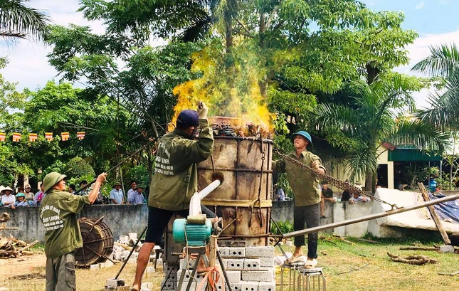 nghean duc dong 1.jpg