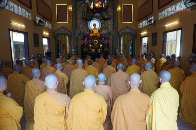 Chư Tăng Phật giáo Q.10 tác pháp an cư ảnh 8 12aq.jpg