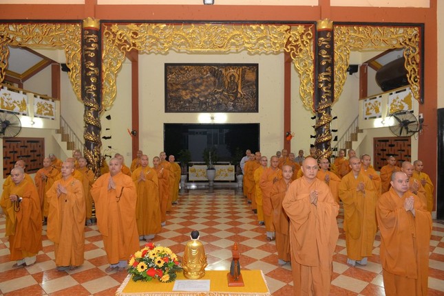Chư Tăng tác pháp an cư tại chùa Hưng Phước ảnh 3 2q3.jpg