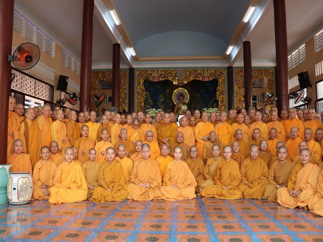 TP.HCM: Trường hạ Ngọc Phương tác pháp An cư ảnh 4 ngocphuong3.jpg