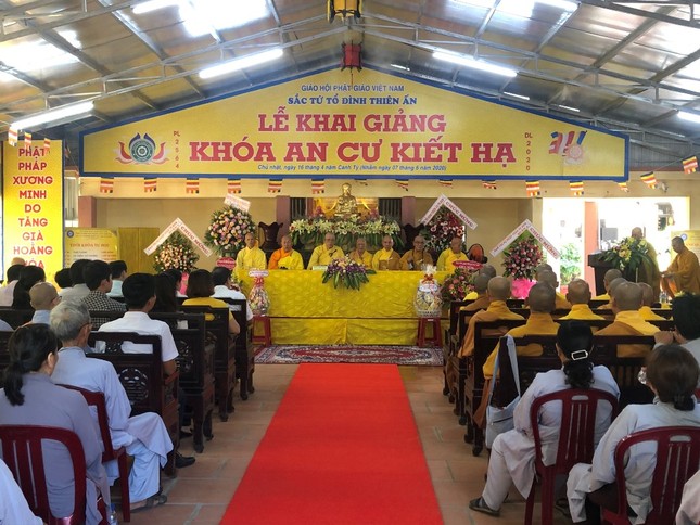 qngai1.jpg
