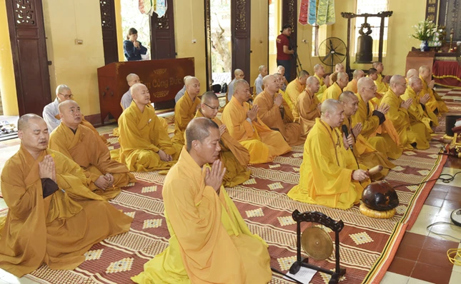 Hà Nội: Trường hạ Quán Sứ tác pháp An cư ảnh 4 HNOI 2.jpg