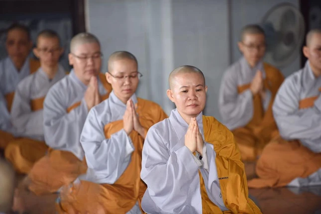 hanhtam (1).jpg
