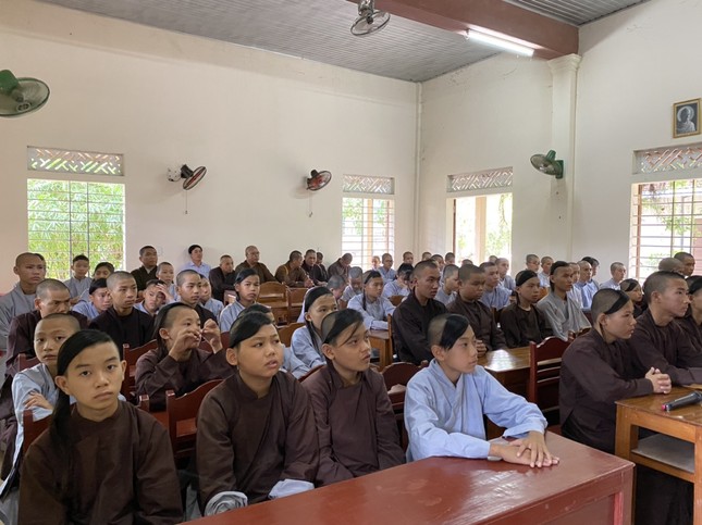 tang ni sinh.jpg