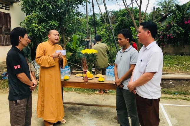 Chùa Chí Linh hỗ trợ làm giếng khoan, nhà tình thương ảnh 1 a1.jpg