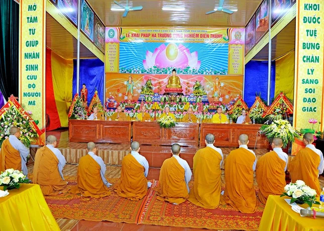 sung nghiem khai phap (13).jpg
