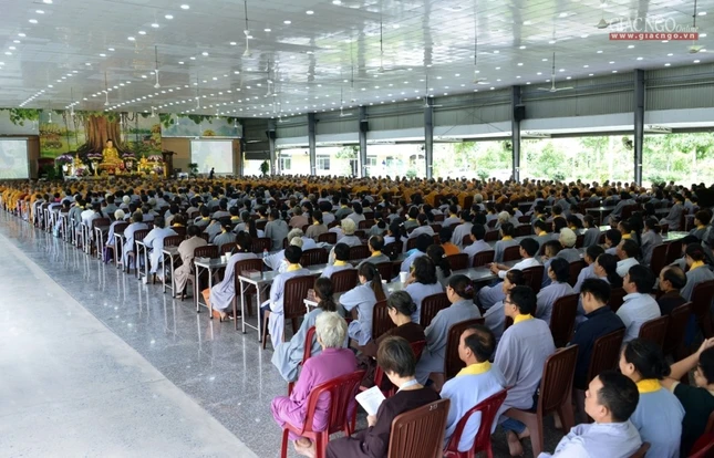 Khoa tu - Cung duong - Quy Y (6).jpg