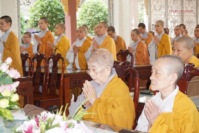 BTS Phật giáo TP.HCM tiếp tục thăm trường hạ ảnh 2 4ds.jpg