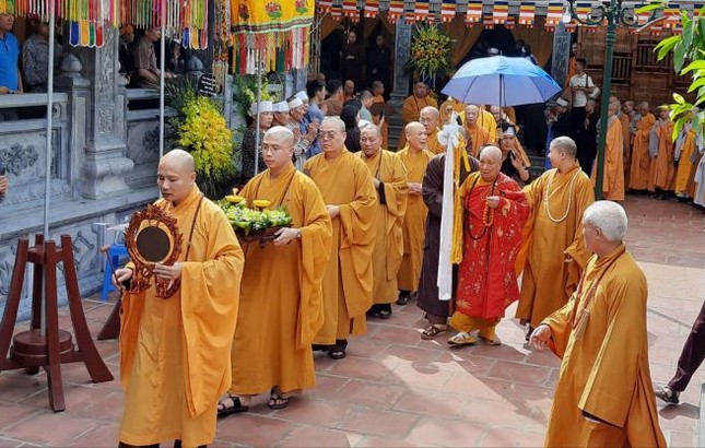 Hà Nội: Phụng tống kim quan NT.Thích Đàm Nhâm trà-tỳ ảnh 6 t18.jpg