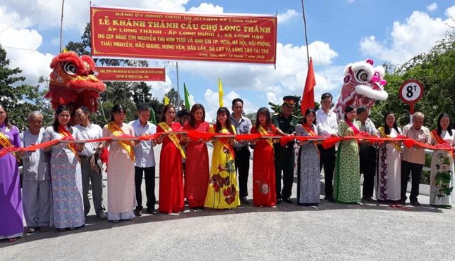 Cat bang khanh thanh cau cho Long Thanh.jpg